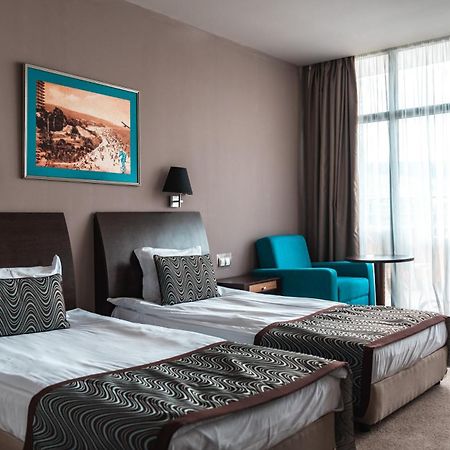 Astera Hotel & Spa With Free Private Beach Golden Sands Εξωτερικό φωτογραφία